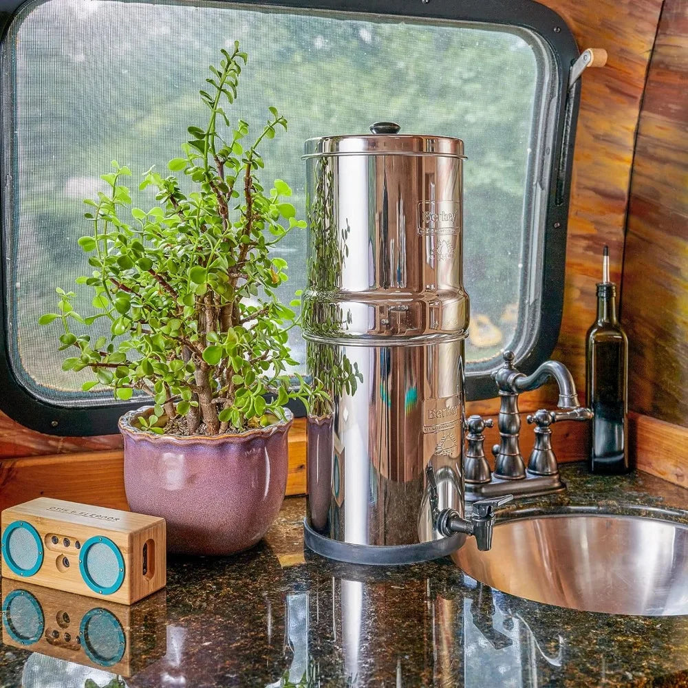 Travel Berkey Gravity-Fed Water Filter with 2 Black Berkey Elements-1.5 Gallons